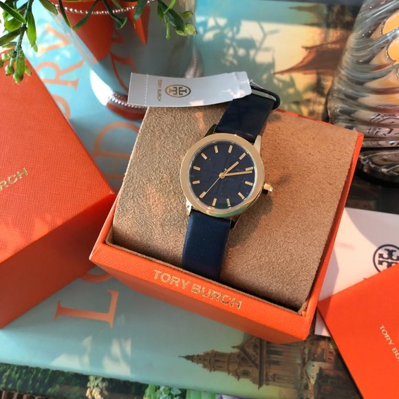 ? NEW Tory Burch Gigi Round Navy Watch main image 7